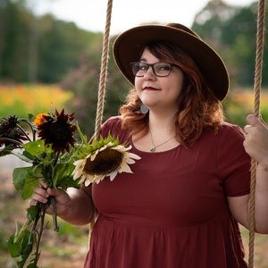 Meet your Posher, Danielle